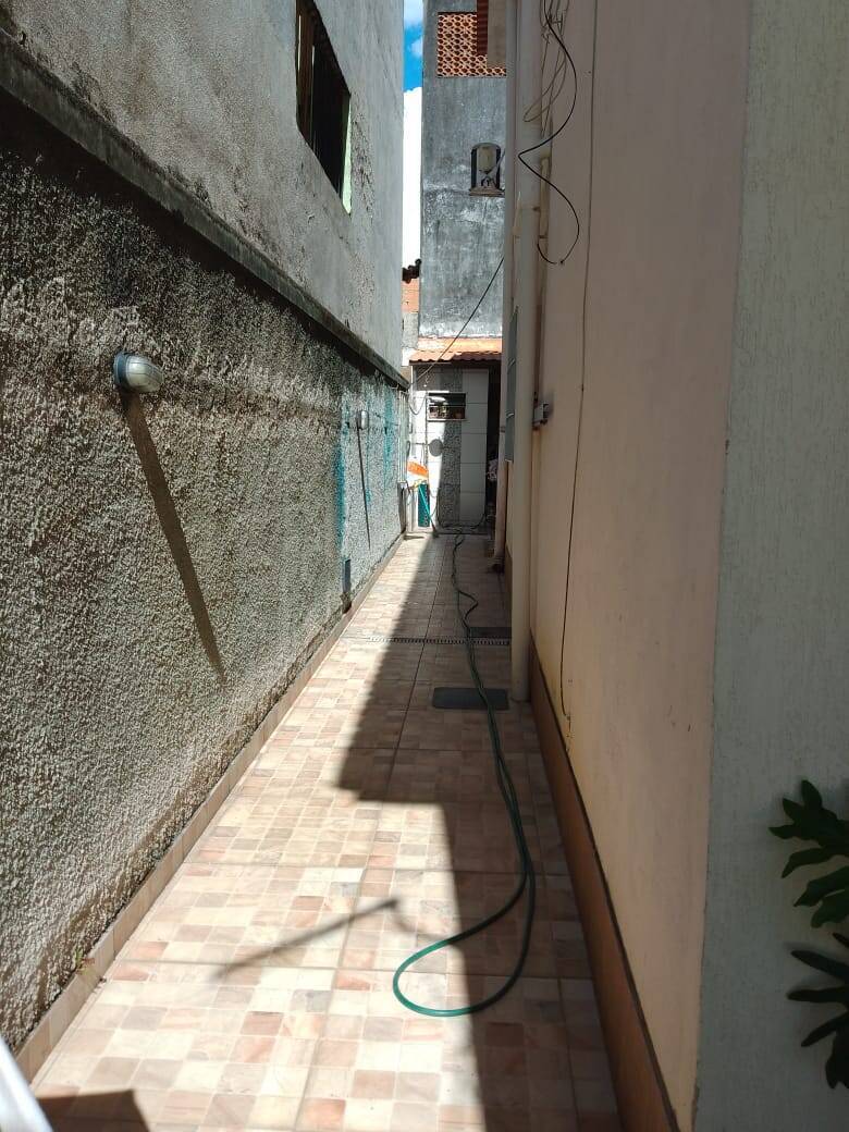 Casa, 4 quartos, 200 m² - Foto 2