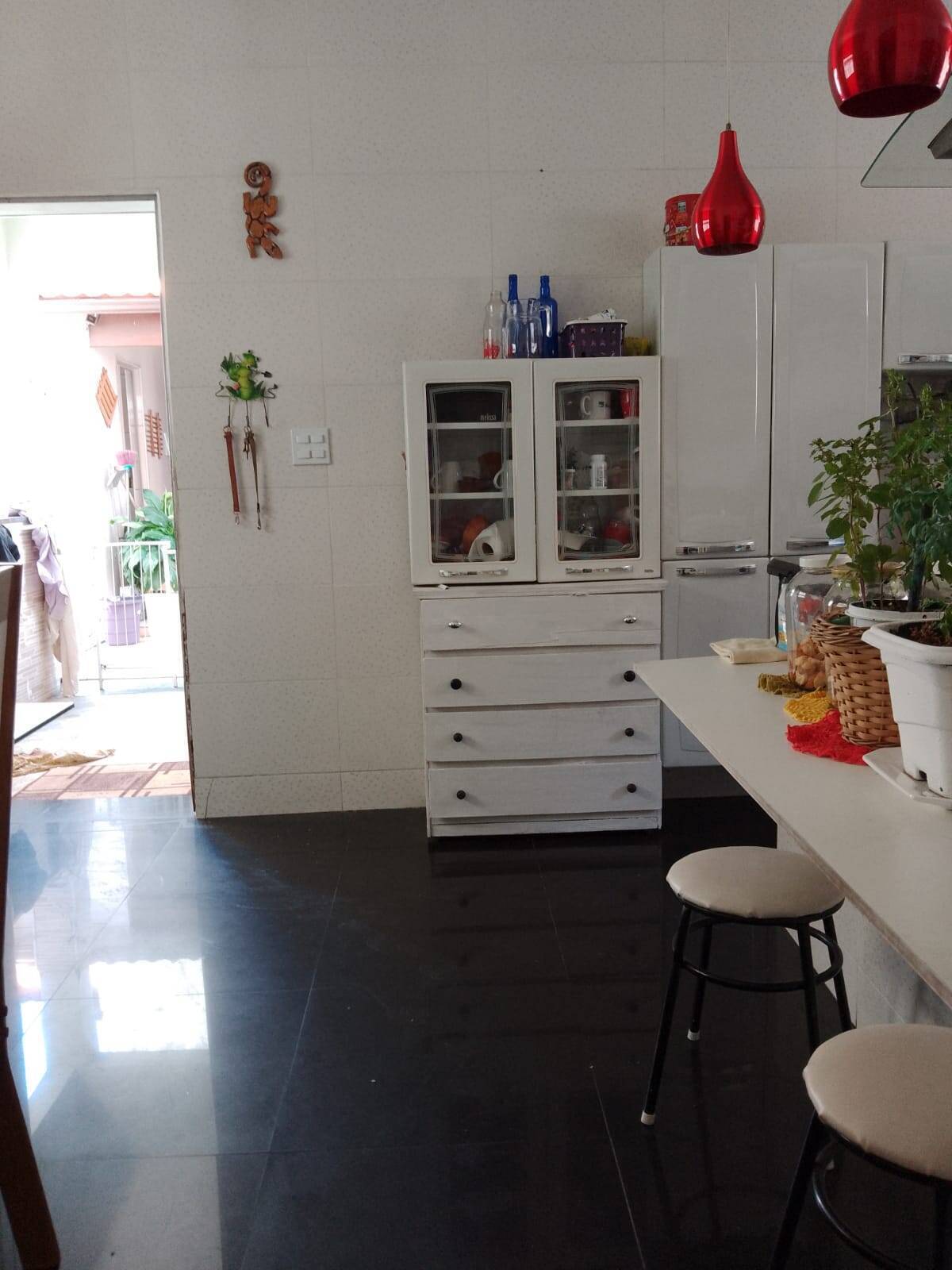 Casa, 4 quartos, 200 m² - Foto 19