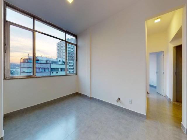 #20 - Apartamento para Venda em Rio de Janeiro - RJ