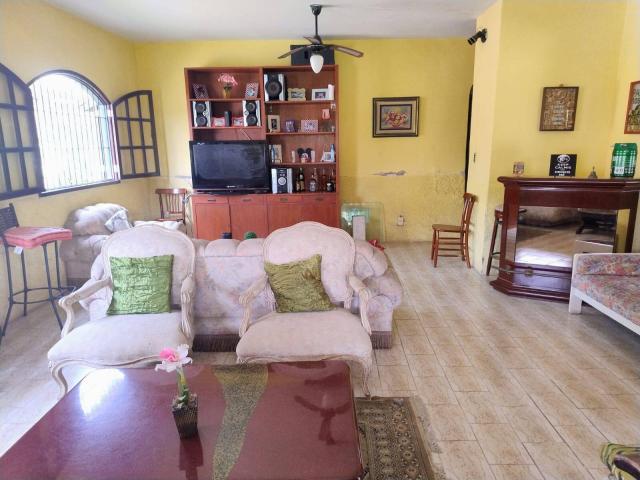 #69 - Casa para Venda em Niterói - RJ